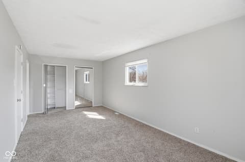 Photo of 5534 Hill Rise Drive, Indianapolis, IN