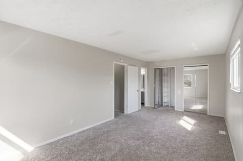 Photo of 5534 Hill Rise Drive, Indianapolis, IN