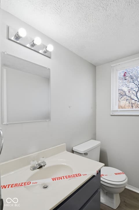 Photo of 5534 Hill Rise Drive, Indianapolis, IN