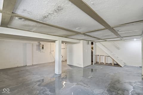 Photo of 5534 Hill Rise Drive, Indianapolis, IN