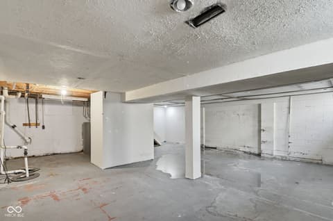 Photo of 5534 Hill Rise Drive, Indianapolis, IN