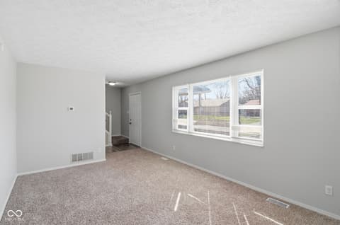 Photo of 5534 Hill Rise Drive, Indianapolis, IN