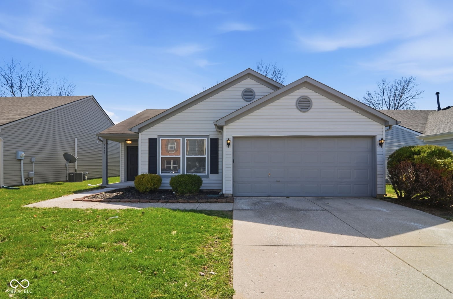 Photo of 7433 Redcliff Road, Indianapolis, IN