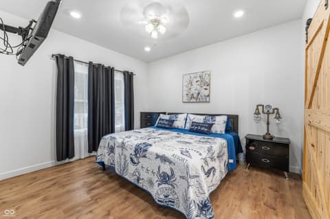 Photo of 7721 Cordry Drive, Nineveh, IN