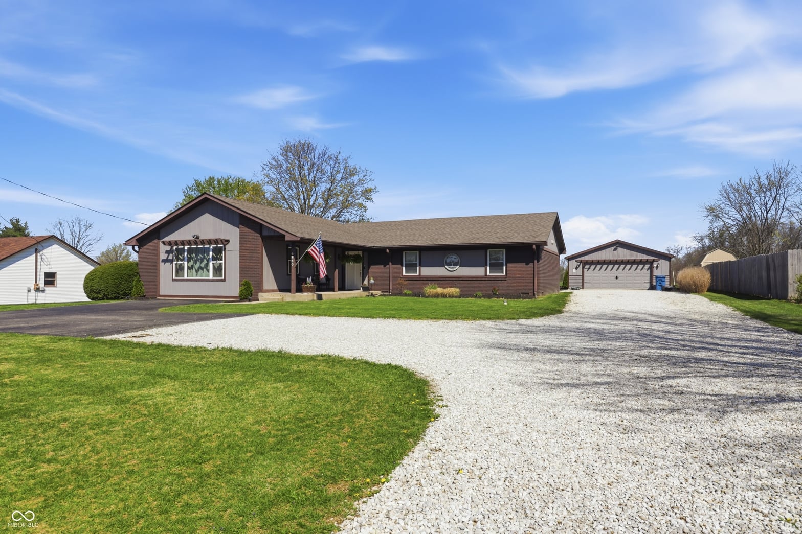 Front exterior at 6880 W 100 N, Greenfield, IN