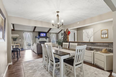 Dining room at 6880 W 100 N, Greenfield, IN
