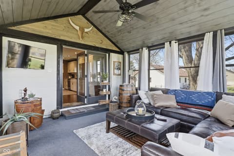 Bonus room at 6880 W 100 N, Greenfield, IN