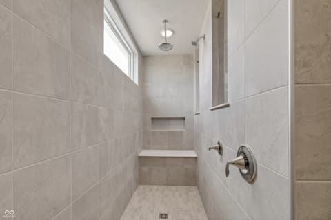 Photo of 1305 Bugsy Place, Avon, IN