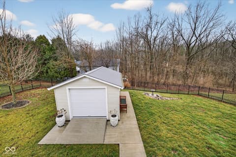 Photo of 1414 E Commander Court, Bloomington, IN