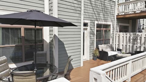 Outdoor living area at 8073 Lower Bay Lane, Indianapolis, IN