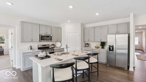 Photo of 1110 Jubilee Lane, Franklin, IN