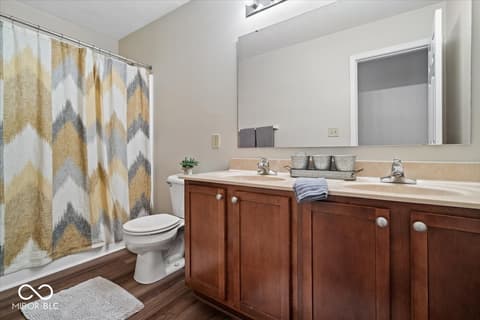 Photo of 11090 Sanders Drive, Fishers, IN