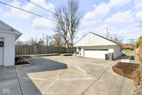 Photo of 824 N Ritter Avenue, Indianapolis, IN