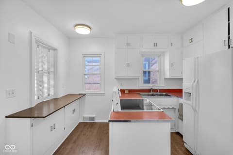 Photo of 824 N Ritter Avenue, Indianapolis, IN