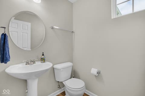 Photo of 2921 Bolton Square Boulevard, Indianapolis, IN