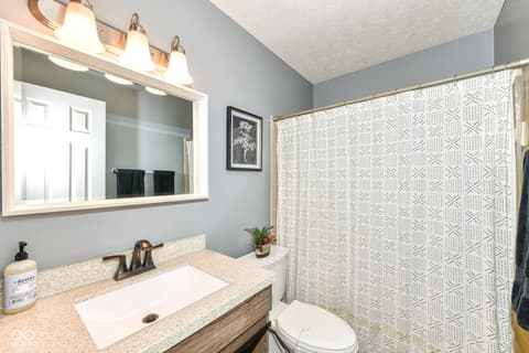 Photo of 6896 Cherry Laurel Lane, Fishers, IN