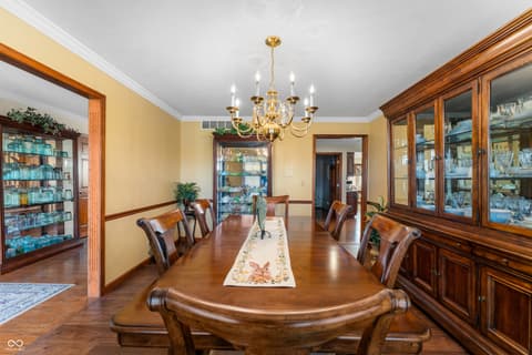 Photo of 2534 Chestnut Street, Columbus, IN