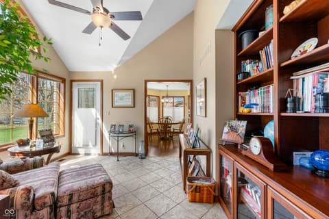 Photo of 2534 Chestnut Street, Columbus, IN