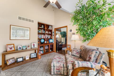 Photo of 2534 Chestnut Street, Columbus, IN