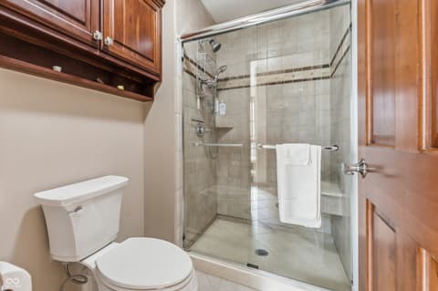 Photo of 2534 Chestnut Street, Columbus, IN