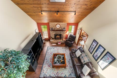 Photo of 2534 Chestnut Street, Columbus, IN