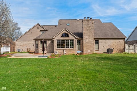 Photo of 2534 Chestnut Street, Columbus, IN
