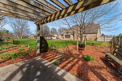 Photo of 2534 Chestnut Street, Columbus, IN
