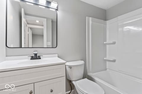 Photo of 1453 W 34th Street, Indianapolis, IN