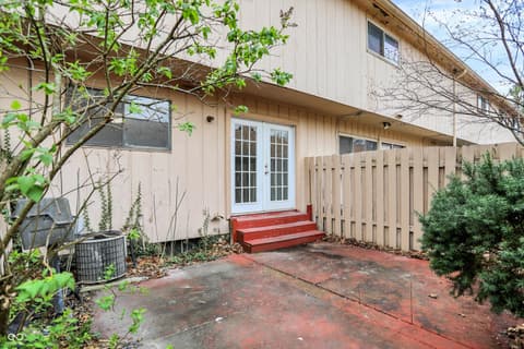 Photo of 1935 Bridgton Court, Indianapolis, IN