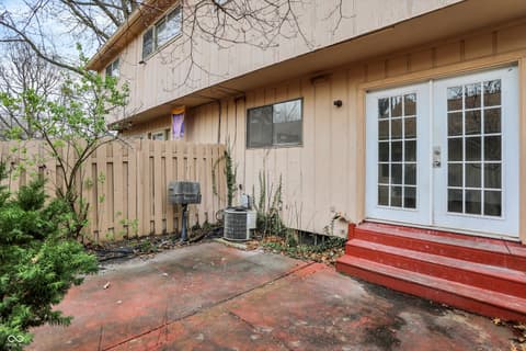 Photo of 1935 Bridgton Court, Indianapolis, IN