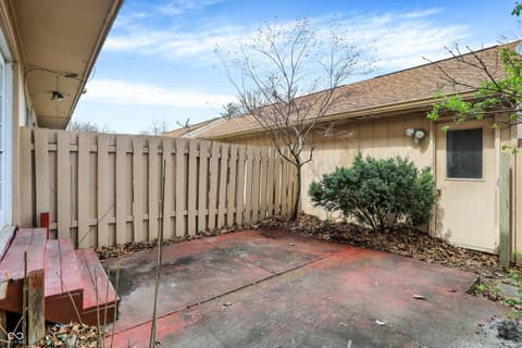 Photo of 1935 Bridgton Court, Indianapolis, IN