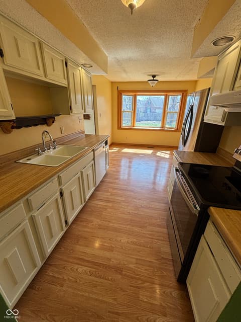 Photo of 3319 Annally Drive, Carmel, IN
