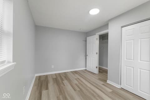 Photo of 118 Pennsylvania Street, Shirley, IN