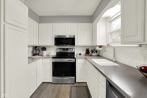 Photo of 5440 N Park Drive, Indianapolis, IN