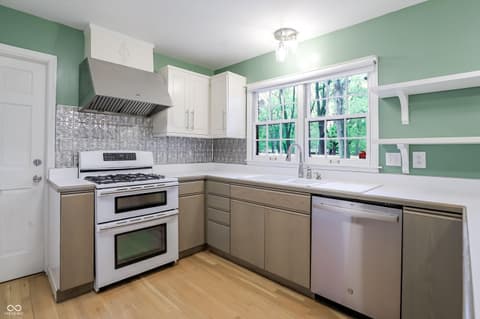 Photo of 3301 Melbourne Road South Drive, Indianapolis, IN