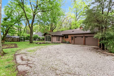 Photo of 3301 Melbourne Road South Drive, Indianapolis, IN