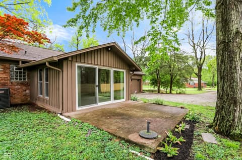 Photo of 3301 Melbourne Road South Drive, Indianapolis, IN