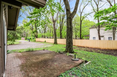 Photo of 3301 Melbourne Road South Drive, Indianapolis, IN