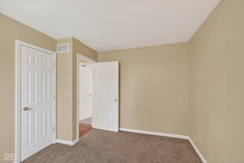 Photo of 2430 Westline Drive, Columbus, IN