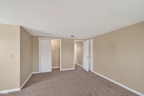 Photo of 2430 Westline Drive, Columbus, IN