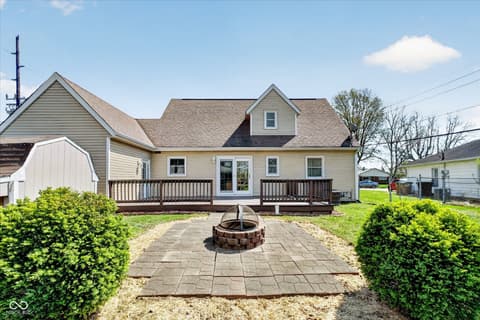 Photo of 2430 Westline Drive, Columbus, IN