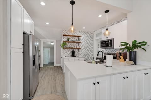 Photo of 611 Lincoln Street, Indianapolis, IN