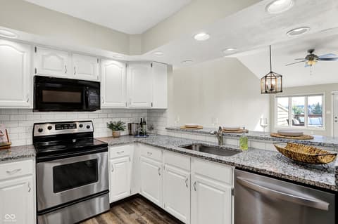 Photo of 8148 Shoreridge Terrace, Indianapolis, IN