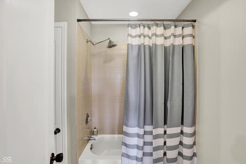 Photo of 8148 Shoreridge Terrace, Indianapolis, IN