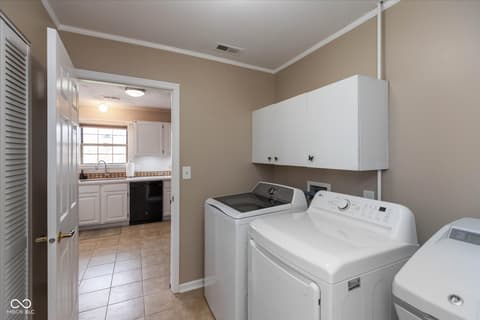 Photo of 5451 Pine Knoll Boulevard, Noblesville, IN