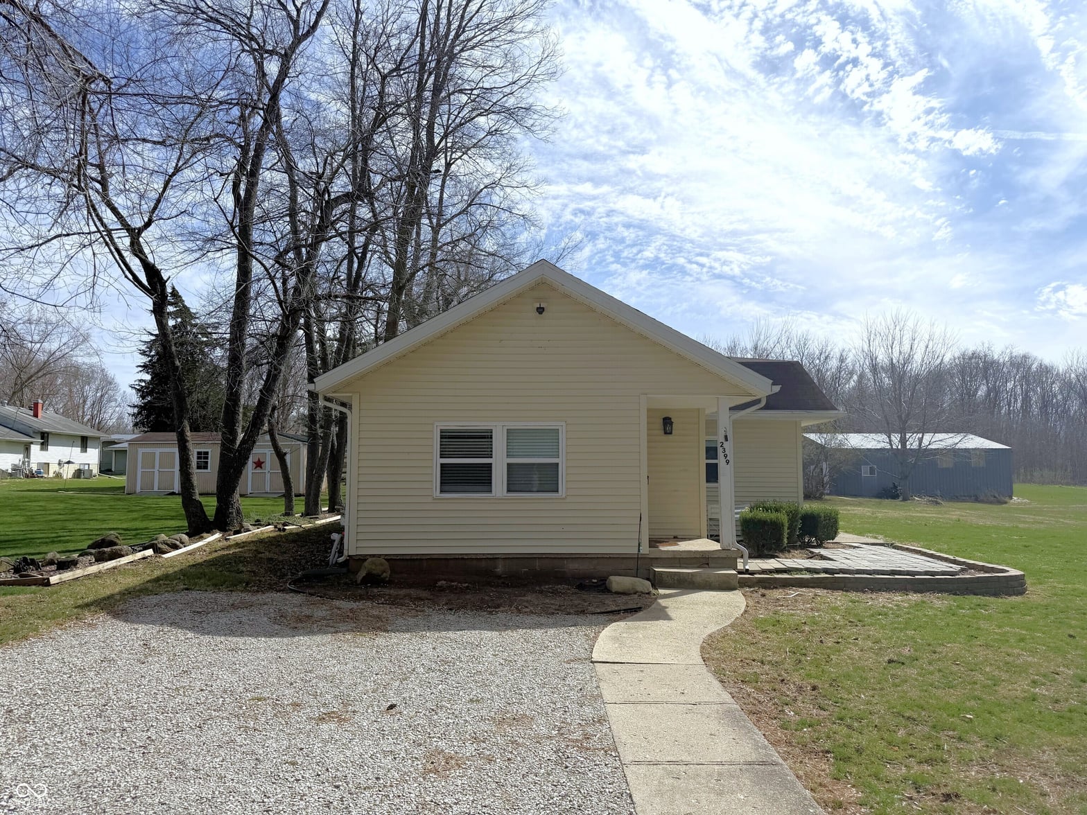Photo of 2399 W Rock River Ridge Road, Crawfordsville, IN