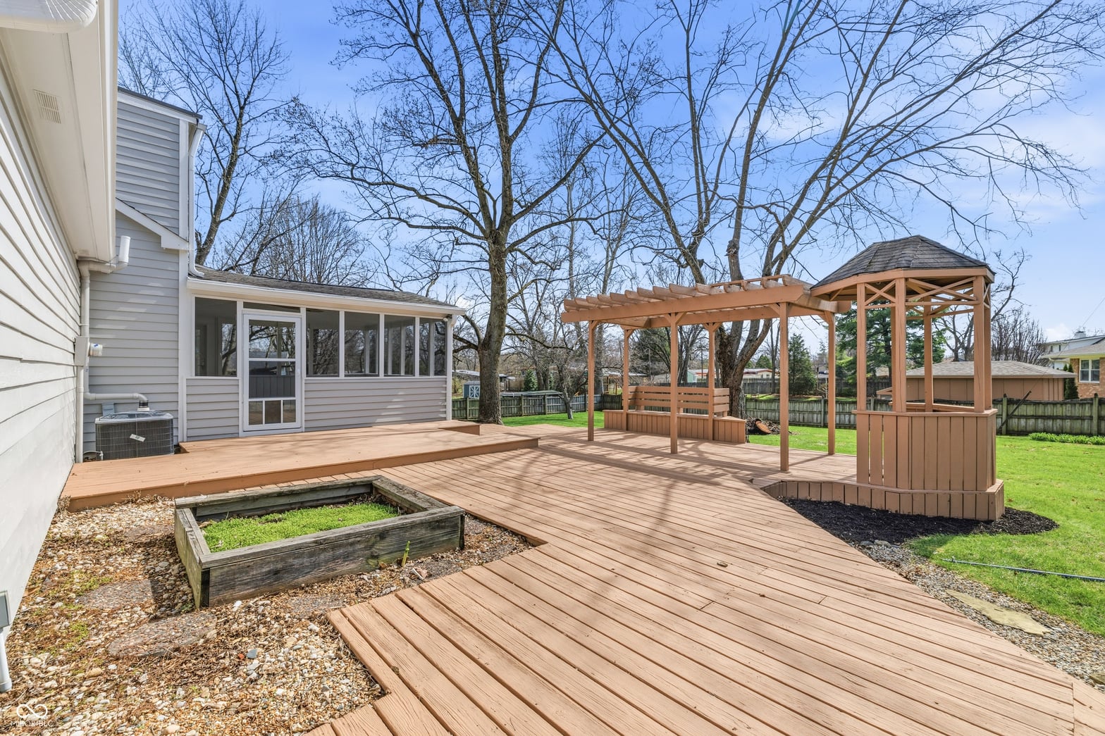 Deck