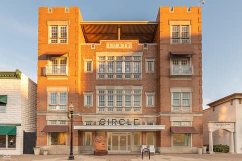 30 W Main Street