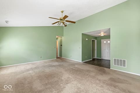 Photo of 1914 Cross Willow Lane, Indianapolis, IN