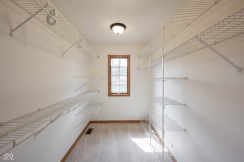 Walk In Closets — 825 Eastgate Drive, Anderson, IN